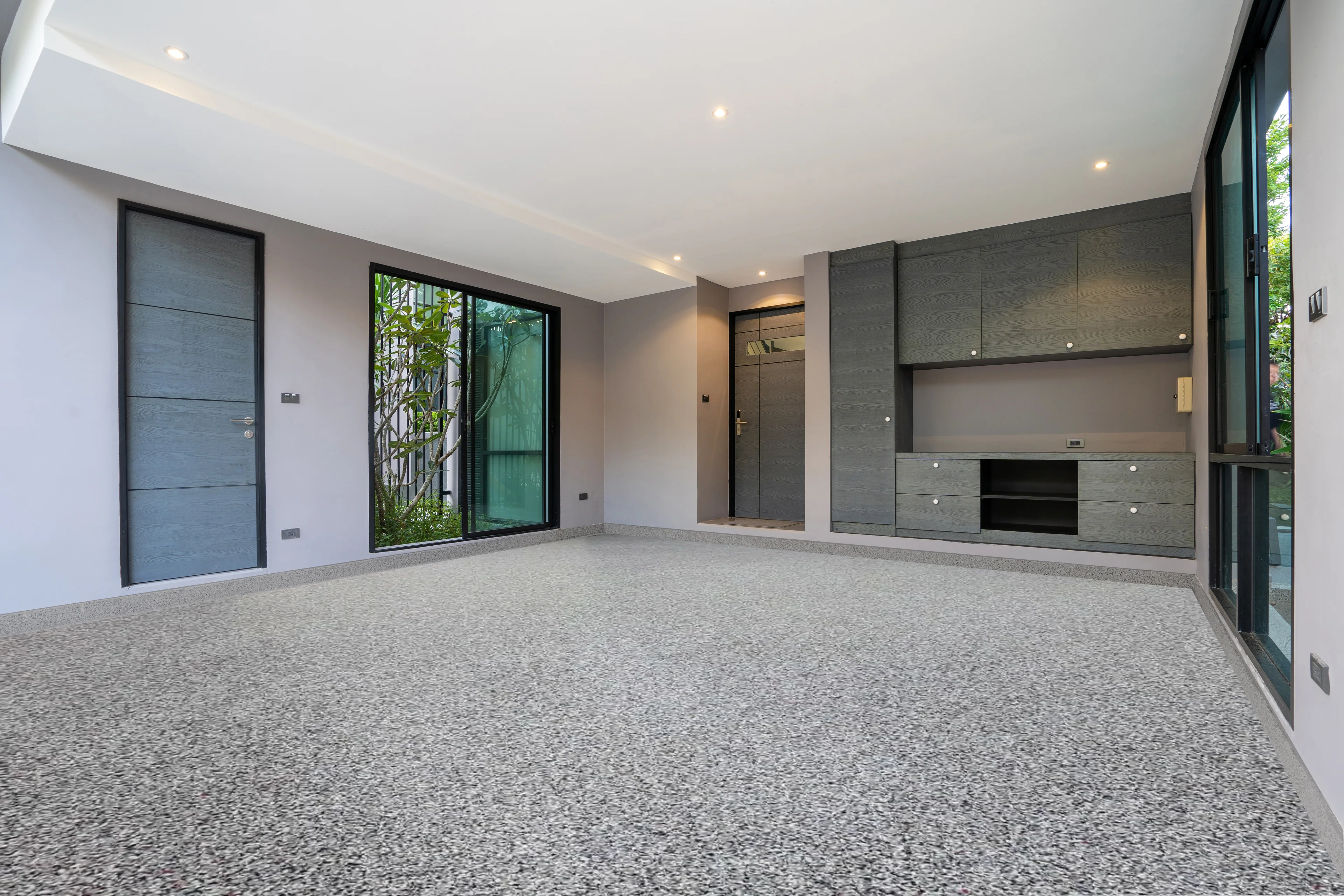 Quartz epoxy flooring — durable granular surface